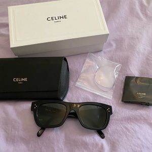 New CELINE black square frame sunglasses
Never worn out